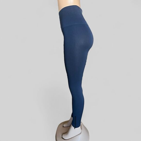 Spanx blue body sculpting leggings - Picture 2 of 5